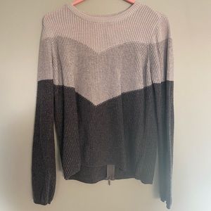 Design history sweater - EUC